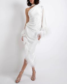 Rehearsal Dinner Dresses, Oscar Dresses, Goddess Dress, Nyc Shopping, Feather Trim, White Gowns, Feather Dress, Ostrich Feathers, Maxi Wrap Dress