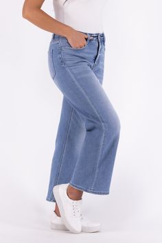 Move over ya'll, The Caitlin is coming in hot! How adorable is this high-rise cropped denim?! This is the BEST denim for everyday wear, and it's not distressed making it a great business casual work pant too. The Caitlin is a wonderful medium wash, with slight fading on the thighs! The fading and whiskering really helps sculpt and shape the bum and thighs! The Best Part? They have TUMMY CONTROL!! With a hip to hip tummy control panel that will smooth out any imperfections these are going to beco Casual Work Pants, Denim Jacket Short, Business Casual Work, Denim Joggers, Boot Cut Denim, Tall Girl, Casual Work, Cardigan Tops, Wide Leg Denim