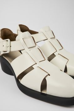 White leather women's sandals with recycled OrthoLite® footbeds and rubber outsoles.<br/><br/>Our Bonnie combines timeless design with classic and contemporary color combinations. White Formal Shoes, Formal Shoes For Women, White Leather Sandals, Camper Shoes, Old Shoes, Shoes Heels Wedges, Leather Sandals Women, Spring Summer Collection, Boys Boots