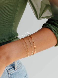 We can’t get enough of the paperclip trend! Our large link style is bold enough to stand out on it’s own or amongst major wrist candy, and is the largest option available from our Paperclip Collection. Mix and match with different sizes and pieces from the collection for especially on-trend stack. Paper Clip Bracelet, Everyday Stretches, Fun Bracelet, Everyday Bracelet, Wrist Candy, Park Designs, Initial Jewelry, Accessories Jewelry Earrings, Bracelets And Charms