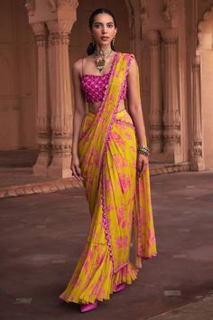 DRESS Floral Skirt Outfits Indian, Outfit From Saree Indian Fashion, Rokha Outfits, Haldi Saree Look, Haldi Sari, Floral Indian Outfit, Work Lehenga Designs, Skirt And Blouse Outfit, Haldi Saree