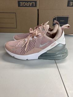 Elevate your gym, training, walking, or running game with these Nike Air Max 270 sneakers in a charming light pink and metallic silver colorway. These lace-up sneakers feature a low-top shoe shaft style with arch support, cushioning, comfort, and breathability to keep your feet relaxed all day long. The upper material is made of 100% cotton with an iconic Nike logo accent, while the shoe's performance and activity capabilities are suitable for various seasons such as summer, fall and spring. These athletic shoes are designed for women, and their style code is DM8326600. The Nike Air Max 270 Women's sneakers have a standard shoe width with a solid pattern that complements the silver character and pink color of the shoes. You'll enjoy the perfect fit with the US shoe size of 10 and the year Soft Pink Shoes, Pink Shoes Sneakers, Nike Air Max 270 Women, Running Sneakers Women, Preppy Shoes, Cute Nike Shoes, Nike Air Max For Women, Cute Nikes, Pink Nikes