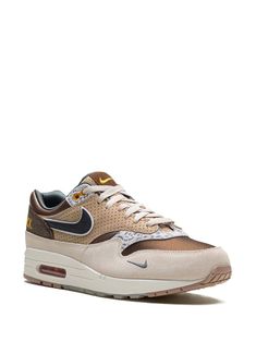 Find NIKE Air Max 1 ´87 Lace-up Sneakers on Editorialist. brown/multicolour suede/mesh panelling perforated detailing text print to the rear leopard print panelling signature Swoosh logo detail logo patch at the tongue front lace-up fastening round toe branded insole chunky rubber sole Streetwear Shoes, Text Print, Nike Air Max 1, Brown Sneakers, Swoosh Logo, Air Max 1, Patch Logo, Air Max, Nike Air Max