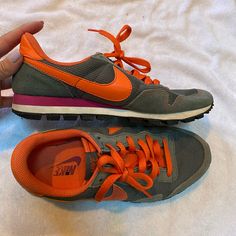 Worn Once Orange Athleisure Sneakers For Running, Orange Athleisure Sneakers, Casual Orange Running Sneakers, Orange Sporty Sneakers For Spring, Sporty Orange Sneakers For Spring, Orange Cushioned Sneakers For Spring, Athleisure Orange Lace-up Running Shoes, Casual Lace-up Orange Running Shoes, Spring Orange Cushioned Sneakers