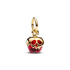 Pick your poison with our 14k gold-plated red apple charm inspired by the iconic Evil Queen from Disney's Snow White. The tempting poison apple is crafted from red Murano glass and covered by a golden skull shape, creating a striking contrast. Evil Queen Apple, Pandora Original, Pandora Essence, Pandora Armband, Pandora Collection, Pandora Gold, Poison Apples, Charms Pandora, Pandora Disney