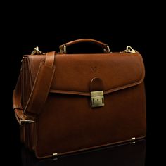 With unparalleled functionality in mind, we designed our No.1 Briefcase to be the perfect accompaniment to a style-conscious contemporary professional's everyday life. Inspired by the classics, the No.1 Briefcase is all about luxury and style that effortlessly finds its way into the modern day. Both smooth and sleek, this briefcase is expertly constructed in Florence, Italy using only the finest premium Italian leather—full-grain vegetable-tanned cow leather. Fully lined with fine cotton canvas,