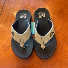 Reef Mens Sandals Brand New!!! Lightweight Size: 4 Color: Black, Gray Closure: Slip On Thank You For Stopping By! No Trading At This Time. Offers Welcome! Casual Gray Slip-on Flip Flops, Comfortable Gray Slip-on Flip Flops, Gray Slip-on Flip Flops For The Beach, Non-slip Gray Flip Flops For Summer, Non-slip Gray Summer Flip Flops, Casual Non-slip Gray Flip Flops, Casual Gray Non-slip Flip Flops, Non-slip Gray Flip Flops For Beach, Gray Non-slip Flip Flops For Beach