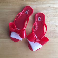 Sandles Fun Red Open Toe Sandals, Cute Red Sandals For Summer, Playful Red Open Toe Sandals, Cute Red Sandals For The Beach, Trendy Red Adjustable Sandals, Red Adjustable Trendy Sandals, Trendy Adjustable Red Sandals, Cute Red Beach Sandals, Sandals Flip Flops