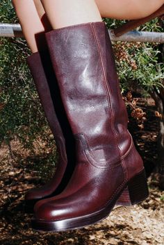 Mid-calf heeled boot Fits true to size Measurements taken from a size 7 2.5" Heel, 0.75"Platform Leather Upper, Leather / Fabric Lining, Synthetic Sole If Looks Could Kill, Boot Fits, Style Français, Shoe Inspo, Fall Fits, Swag Shoes, Moda Vintage, Models Off Duty, Mode Inspo