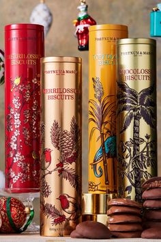 Fortnum's Tall Tin Biscuits Chocolate Tin Packaging, Sweet Packaging, Bakery Packaging Design, Biscuits Packaging, Luxury Tea, Spices Packaging, Bottle Design Packaging, Dessert Packaging, Bakery Packaging