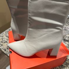 Never Worn Brand New White Block Heel Shoes For Fall, White Ankle-high Heels For Fall, White Casual Heels Medium Width, Casual White Heels Medium Width, White Synthetic Heels For Fall, Winter White Heels Medium Width, White Medium Width Heels For Winter, Trendy White Heels For Fall, Casual White Heels For Fall