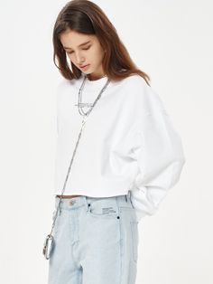 Editor's NotesNORNOT’s sweatshirt features oversized, cropped fit and logo embroidery.- Round neck sweatshirt- Oversized, cropped fit- Long sleeves- Ribbed cuffs- Logo embroidery in chestMeasurements(in.)One Size- Length: 20.5in.- Chest: 26.8in.- Shoulder: 26.4in.- Sleeve: 22.8in.*Model Info(Women): 5’9’’ 114.6lbs Fitting Size F*Model Info(Men): 6’2’’ 143.3lbs Fitting Size FComposition & Care- 100% Cotton- Please check the care labelDesigner- by NORNOT Trendy Cropped Sweatshirt With Relaxed Fit, Trendy Cropped Relaxed Fit Sweatshirt, Casual Long Sleeve Cropped T-shirt For Spring, Trendy Cropped Cotton Sweater, Boxy Fit Cropped Sweater, Relaxed Fit Cotton Cropped Sweater With Drop Shoulders, Spring Streetwear Cropped Sweater With Ribbed Cuffs, Spring Streetwear Cropped Crew Neck Sweater, Spring Cropped Crew Neck Sweater For Streetwear