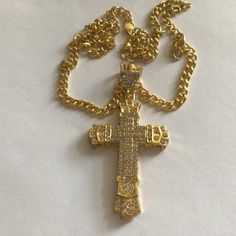 "Vintage Necklace.Gold tone Cross and Chain.Rhinestone Swarovski Crystal.Unmarked.Length 25\"." Solid Necklace, Cross Jewelry Necklace, Cross Jewelry, Lovely Earrings, Dream Jewelry, Jewelry Necklace, Necklace Gold, Vintage Necklace, Swarovski Crystal