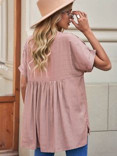 Material:95% Polyester.Features:Solid color. short sleeve. grid. button.Style: Casual. Saint John, Neck Stretches, Tunic Blouse, Pink Blouse, Dress Size Chart, Basic Style, Cut And Style, Perfect Dress, Effortless Style