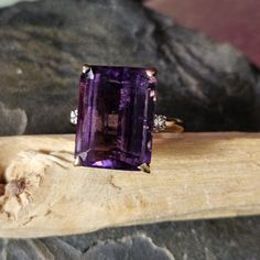 No Markings Tested Positive For 14k By A Jeweler.. Real Amethyst And Diamonds. Amethyst And Diamond Ring, Jewelry Beautiful, Vintage Rock, Ring Color, Purple Gold, Womens Jewelry Rings, Diamond Ring, Amethyst, Diamonds