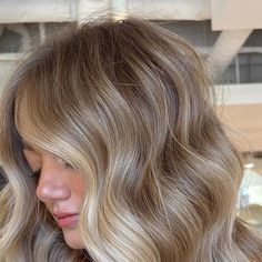 Blonde Hair Natural Roots, Instagram Transition, Winter Blonde, Wedding Hair Colors, Summer Blonde, Cool Blonde Hair