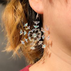 ➡️ [ITEM DESCRIPTION] Handmade Frost Bite Iridescent Snowflake earring, made with UV resin and glitter. Metal closures and chain available in stainless steel. All closures and chains are hypoallergenic and nickel / lead free. ---Custom Orders Accepted --- Please message me for assistance. ➡️ [SHOP WITH CONFIDENCE] 😊Price includes a caring seller that will support you post-sale should you have questions or needs. 🔥High quality amazing items at affordable prices 💕60 day warranty on craftsmanshi Christmas Party Event, Uv Resin Jewelry, Holiday Christmas Party, Winter Jewelry, Snowflake Earrings, Uv Resin, Winter Holiday, Party Event, Natural Organic