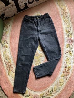 Awesome! 80's guess jeans  Faded black  High waisted  Zippers on each ankle  Some normal wear on the inside of thighs  Photo taken reveals small flaw  Straight tapered legs  Front back pockets  Zipper button fly  Cotton material  Made in USA  Tag reads size 26  These measure smaller at 24 in waist  Measurements are approximate and taken flat so please double waist and hips for more accurate sizing  Waist: 12 in  Hips: 14 in  Rise: 11.5 in  Inseam: 25 in  Full length: 35 in  All sales are final Vintage Floral Skirt, Hippie Pants, Tall Girl, High Waisted Jeans, Womens Jeans, Grey Leggings, Jeans Womens, Knitted Tshirt, Guess Jeans