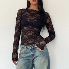 47921102881042|47921102913810|47921102946578 Black Lace Long Sleeve Top Outfits, Y2k Lace Top, Backless Long Sleeve Top, Jean Model, Cropped Tee Shirt, Model Outfit, Looks Party, Streetwear Tops, Slim Fit Top