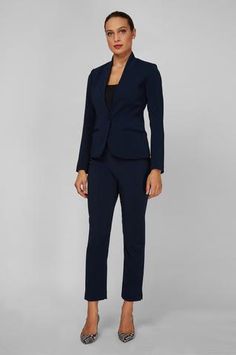 Women's Alanna Blazer in Navy | Nora Gardner Navy Suit Women, Office Jacket, Blazer Outfits Casual, Blazer For Women, Elegant Blazers, Work Blazer, Navy Suit, Classic Blazer, Work Wear Women