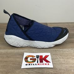 New With Box (Missing Top) 100% Authentic Message With Any Questions Or Concerns Nike Acg Moc, Nike Acg Boots, Nike Acg Shoes, Air Max Style, Slide On Sneakers, Beige Sneakers, Nike High Tops, Nike High, Hiking Sneakers