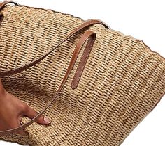 Trendy Braided Straw Tote Bag, Straw Beach Bag For Shopping, Spring Shopping Jute Shoulder Bag, Natural Colored Crochet Bag With Woven Leather, Natural Color Crochet Bag With Woven Leather, Braided Basket Shoulder Bag For Shopping, Natural Braided Crochet Bag, Chic Braided Straw Bag, Braided Jute Bags