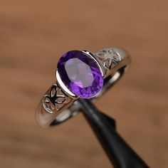 natural genuine amethyst ring oval cut gemstone engagement sterling silver ring purple gemstone ring Engagement Ring Purple, Simple Diamond Ring, Elegant Rings, Vintage Style Engagement Rings, Ring Purple, Jewelry Wedding Rings, Gemstone Engagement, Sterling Silver Engagement Rings, Amethyst Jewelry