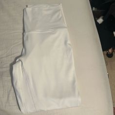 Lululemon Align Leggings. White, Size 6. 7/8 Inch. Never Worn, Inside Tag Still Attached. They Are Thicker Than Usual Aligns Due To Color. White Compression Leggings For Light Exercise, White Lululemon Workout Bottoms, White High Waist Activewear For Pilates, White Athleisure Pants For Pilates, White Compression Yoga Pants For Workout, White Athleisure Yoga Pants For Light Exercise, White Athleisure Yoga Pants For Workout, White High Waist Yoga Pants For Workout, High Waist White Yoga Pants For Workout