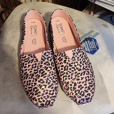 Brand New Pink Leopard Print Moccasin Ankle Boots, Toms Sandals, Black Moccasins, White Toms, Lace Espadrilles, Toms Flats, Fleece Boots, Moccasins Women, Women's Slip On Shoes