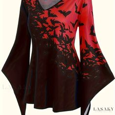 Lasaky - Gothic-inspired Plus Size Womens Color-blocked Bat Print Bell Sleeve V-neck Top with Slight Stretch Halloween Plus Size, Plus Size Gothic, Bat Print, Gothic Tops, Trendy Plus Size Clothing, Plus Size Kleidung, Plus Size Top, Trendy Plus Size, Gothic Fashion