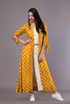 Palazzo Top With Shrug, Shrug Crop Top And Pant, Jumpsuit With Long Shrug, Long Over Coats On Kurtis, Long Koti Style Kurti, Jacket Style Kurti Long With Pant, Crop Top Palazzo With Jacket, Kurtis Style, Crop Top With Palazzo