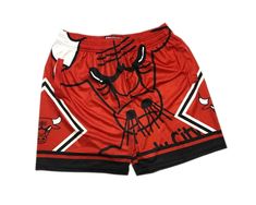 Chicago Bulls Big Face Shorts Red Hardwood Classics M&N. Keep comfortable and look shape when you go in for a layup or watch the Chicago Bulls games. This Chicago Bulls Big Face Shorts Red will help you achieve that goal effortlessly. Chicago Bulls Shorts, Outfits Shifting, Nba Basketball Shorts, Nba Shorts, Sporty Outfits Men, Body Ideas, Boxer For Men, Bull Logo, Chicago Sports