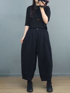 Style: Street Material: Cotton Pattern: Solid Color Length: Ninth Pants/Skirts Closure Type: Button Silhouette: Loose Gender: Female Season: Spring/Fall #bloomers #blackpants #cotton #plussize Trendy Baggy Harem Pants For Workwear, Non-stretch Wide Leg Harem Pants For Work, Casual Black Cotton Culottes, Black Cotton Casual Culottes, Chic Cotton Harem Pants For Work, Casual High Waist Baggy Culottes, Baggy Wide Leg Pants For Workwear, High-waist Cotton Harem Pants For Work, High Waist Cotton Harem Pants For Work