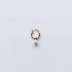 ~Made with 18K gold plated on sterling silver that gives it a charming sheen. ~Inner Hoop diameter: 10mm~Pearl Diameter: 6mm~Nickel Free & Lightweight, perfect for everyday wear ~Sold as 1 earring Body Types, Fresh Water, Freshwater Pearls, 18k Gold, Everyday Wear, Gold Plate, Plating, Stud Earrings, My Style