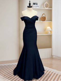 Dark Blue Prom Dress Mermaid, Dark Blue Graduation Dresses, Dark Blue Mermaid Dress, Bridesmaid Dresses Dark Blue, Dark Blue Dress Formal, Navy Blue Mermaid Dress, Dark Blue Formal Dress, Prom Dress Dark Blue, Blue Long Formal Dress