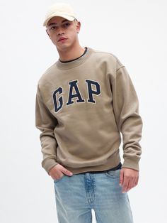 Relaxed Gap Logo Sweatshirt | Gap Factory Gap Outfits Mens, College Sweater With Ribbed Cuffs, College Long Sleeve Sweater With Ribbed Cuffs, Long Sleeve Sweater With Ribbed Cuffs For College, Casual Tops With Elastic Cuffs For Fall, Casual Long Sleeve Tops With Elastic Cuffs, Fall Crew Sweatshirt With Elastic Cuffs, Casual Crew Sweatshirt With Ribbed Cuffs, Winter Crew Sweatshirt With Elastic Cuffs