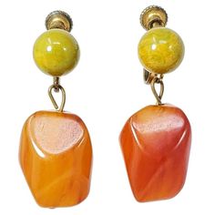 Apple Green And Amber Orange Bakelite Earrings, Vintage Brasstone Screw Back Luxury Vintage Orange Earrings, Victorian Earrings Antiques, Victorian Drop Earrings, Necklaces Vintage, Bakelite Jewelry, Lucite Jewelry, Orange Crystals, Vintage Necklaces, Vintage Bakelite