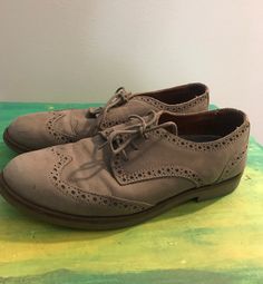 Wingtip women's shoe - round toe pumps in gray leather - lace-up shoe Browns shoes - size 37 John Fluevog, Round Toe Pumps, Gray Leather, Brown Shoe, Tie Shoes, Grey Leather, Womens Oxfords, Lace Up Shoes, Leather And Lace