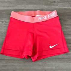 Nike Pro Shorts Bright Red Size Small (Fits Xs-S) Worn A Few Times, Like Brand New Old Nike Pro Shorts, Orange Nike Pros, Nike Pro Outfits, Nike Prod, Nike Wishlist, Nike Pros Outfit, Nike Pro Shorts Women, Cute Nike Pros, Shopkins Strawberry