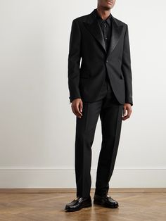 If there's a word to describe Versace, it's extravagant – that's why it's perfect for party season. This tuxedo jacket is tailored in a relaxed shape from wool and mohair-blend and has crystal-embellished satin lapels. Black Tux, Versace Collection, Versace Outfit, Wardrobe Edit, Tuxedo Jacket, How To Wear Scarves, Jacket For Men, Casual Blazer, Wool Pants