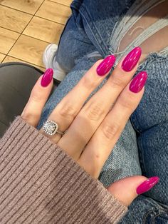 Dark Pink Nails Ideas, Dark Pink Fall Nails, Nails November 2024, Nails Dark Pink, November Nails 2024, Dark Magenta Nails, Europe Nails, Dark Pink Nails