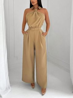 Caqui Elegante Collar sin mangas Tela tricotada Liso Mono ajustado Embellished Elástico Ligero Sleeveless Solid Jumpsuit, Beige Sleeveless Jumpsuit For Work, Sleeveless Beige Jumpsuit For Work, Bow Tie Collar, Sleeveless Jumpsuits, Shirt Collar, Bow Ties, Summer Shirts, Jumpsuits For Women