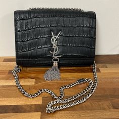 Gorgeous Ysl Purse In Perfect Condition. Ysl Purse, Saint Laurent Bags, Yves Saint Laurent Bags, Yves Saint Laurent, Bags Handbags, Saint Laurent, Shoe Accessories, Bag Lady, Monogram