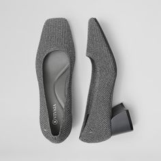 Melody Square-toe Heels in Rich Grey | Women's Sustainable and Stylish Shoes | VIVAIA Shoes Vivaia, Sustainable Shoes, Look Formal, Minimalistic Style, Square Toe Heels, Marine Blue, Super Mom, Work Looks, Perfect Shoes