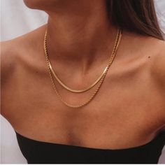 Material: 14k Gold Plated Hypoallergenic Lead & Nickle Free Tarnish Free Length: 14” & 16.5” With 2” Extender 2pc Necklace Set 16 Inch Necklace, Herringbone Necklace, Gold Jewelry Simple, Snake Necklace, Chain Fashion, Estilo Hip Hop, Waterproof Jewelry, Gold Necklace Layered