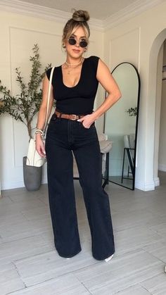 2025 Wishlist, Work Mood, Date Outfit Casual, Summer Outfit Inspiration, Happy Wednesday, Outfit Inspo Fall, Fall Fashion Outfits, Work Attire, Work Fashion