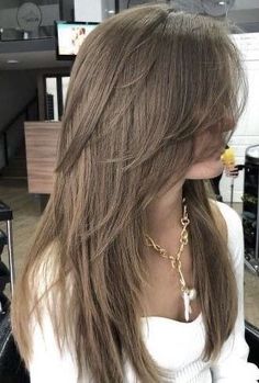 Haircut Selfie, Photo Hijab, Cute Hairstyle, Hairstyles For Layered Hair, Hijab Girl, Hair Stylies, Haircuts For Medium Hair, Haircuts Straight Hair, Haircuts For Long Hair