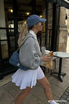 Alyssa Pleated Skort Feminine Fall Outfits, Tennis Skirt Outfit, White Tennis Skirt, Kleidung Diy, Looks Street Style, Tennis Clothes, Mode Inspo, Outfit Inspo Fall, 가을 패션