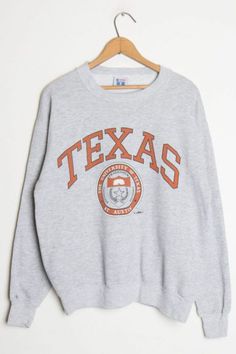 TEXAS University The Texas At Austin Sweatshirt College Sweatshirt Outfit, Oversized Tshirt Outfit, Texas University, Vintage College Sweatshirts, Earl Sweatshirt, University Sweatshirts, College Sweatshirt, Sweatshirt Outfit, University Of Texas