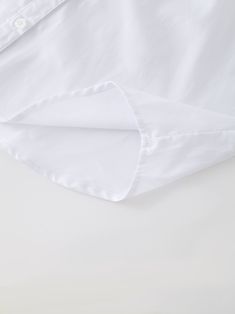 Upgrade your wardrobe with our Gathered Top Blouse-White. The sophisticated design and fabric drapery create an elegant and flattering silhouette, perfect for any occasion. Teen Skirts, Blusas Top, Teen Top, Dresses For Teens, Drapery Fabric, Winter Looks, Skirts For Sale, Kids Tops, Winter Collection